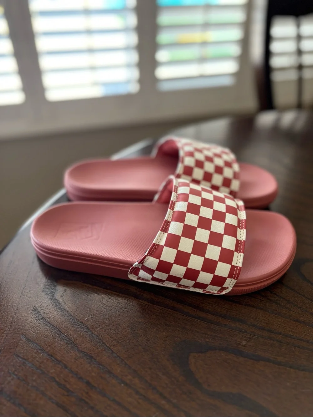 Vans Women’s Checkerboard Slide Sandals - Pink/White Size 9 - Picture 4 of 7